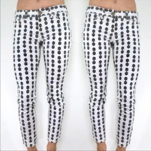 Free People Skinny Printed Jeans. Size 26.